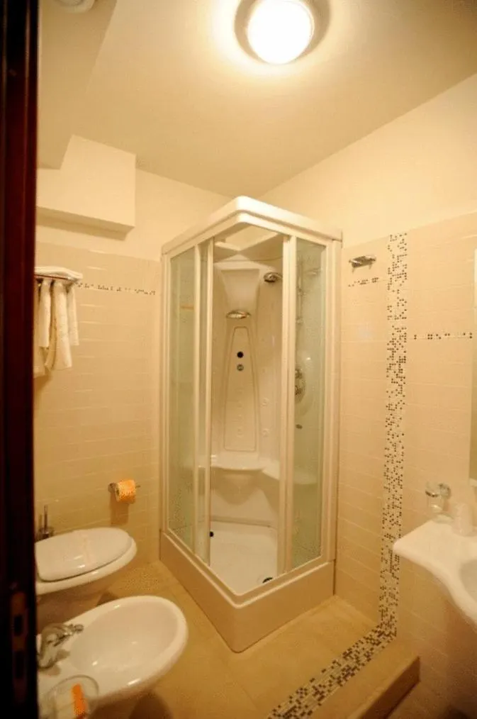 Hotel Poma 쿠스토나치