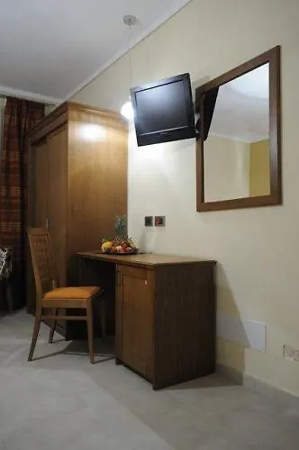 Hotel Poma 쿠스토나치 3*,